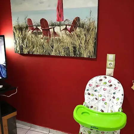 Steps To Nea Chora Angela ,10min To Town 公寓 *