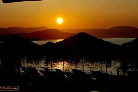 Steps To Nea Chora Angela ,10min To Town Apartment *