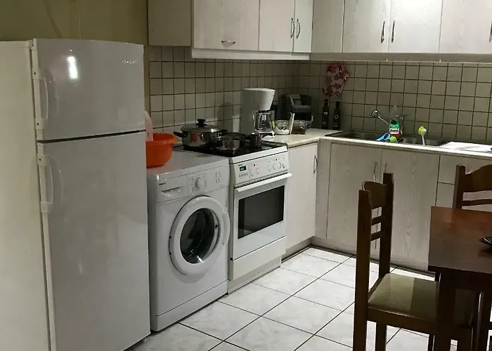 Steps To Nea Chora Angela ,10min To Town *